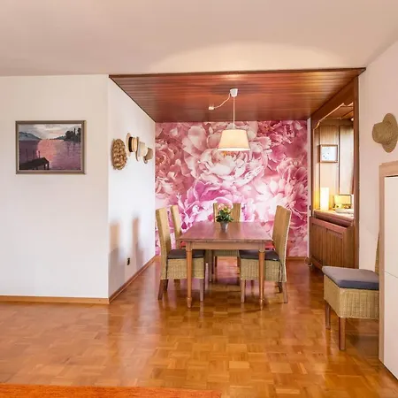 Haus Unterseeblick - Fewo Seeblick * Gaienhofen (Baden-Wurttemberg)